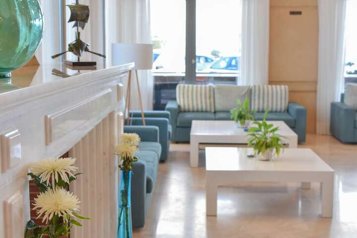 Hotel Lobby