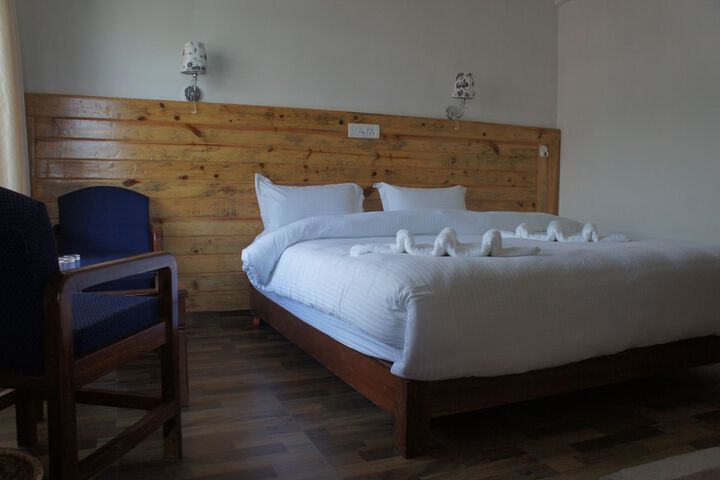 Room 5 of 35