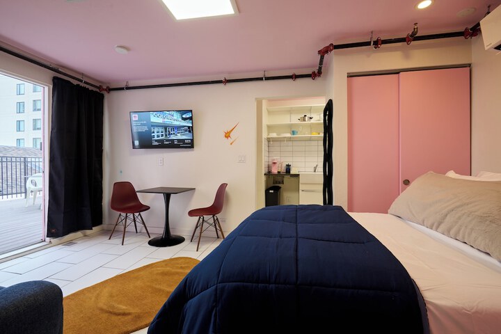 Room 63 of 92