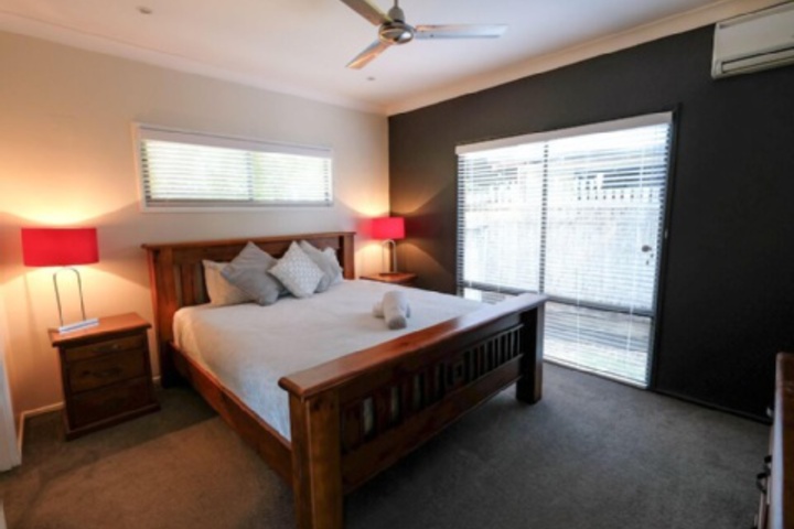 Room 60 of 192