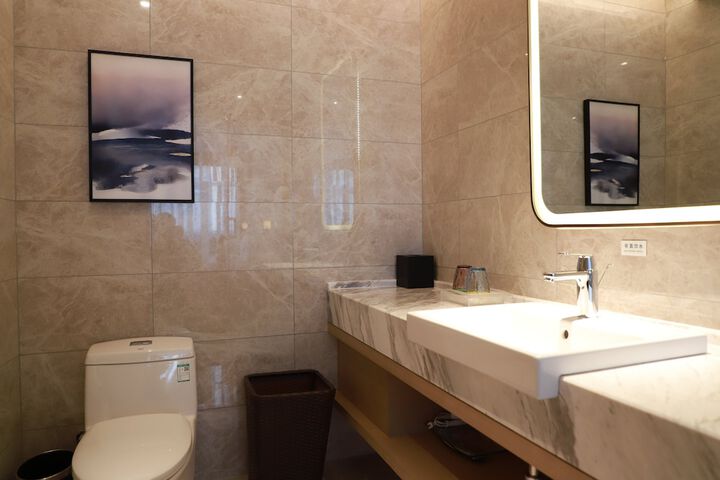 Room 40 of 118