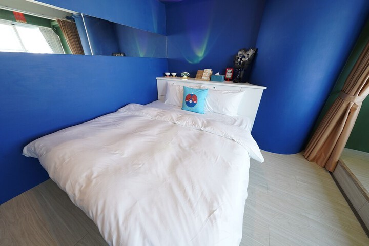 Room 14 of 45