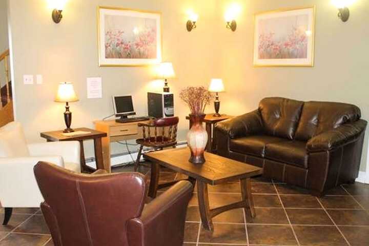 Hotel Interior 5 of 32