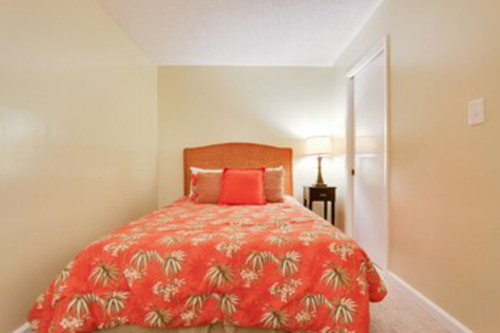 Room 34 of 42