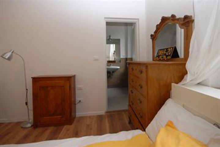 Room 30 of 59