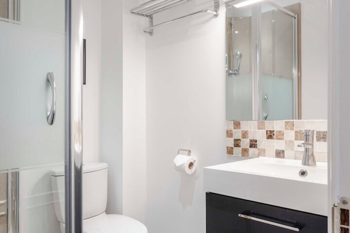 Bath Interior