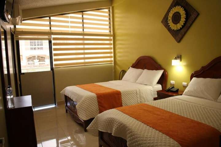 Room 15 of 21