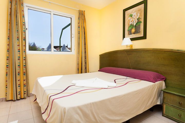 Room 6 of 43