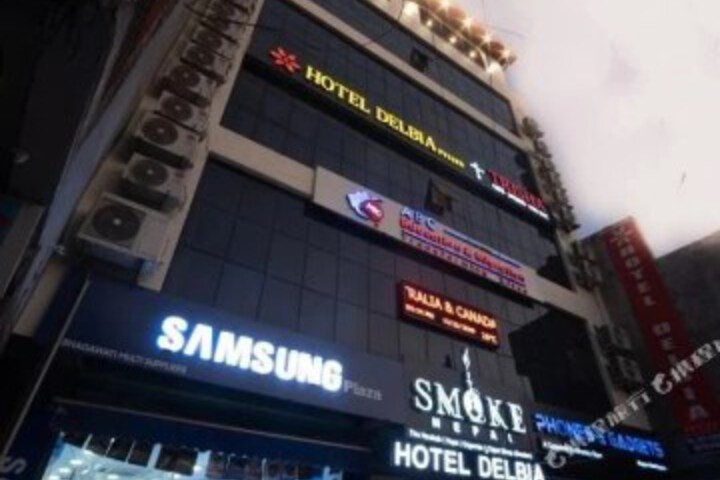 Capital O 661 Hotel Delbia