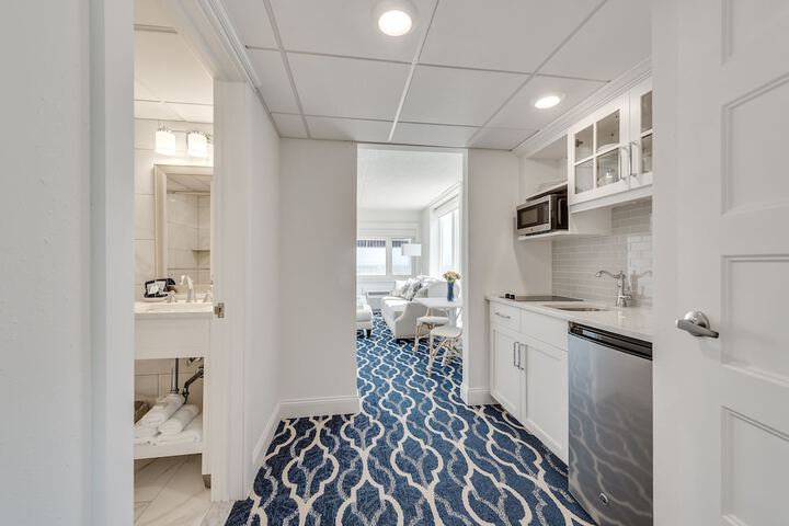 Private kitchenette