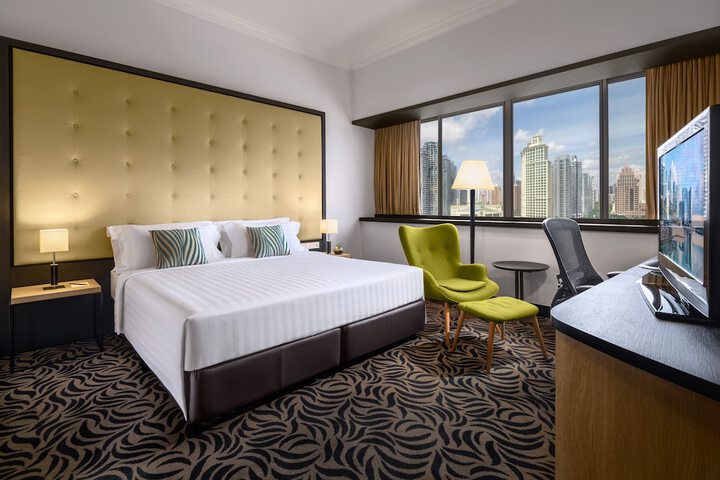 Room 53 of 95