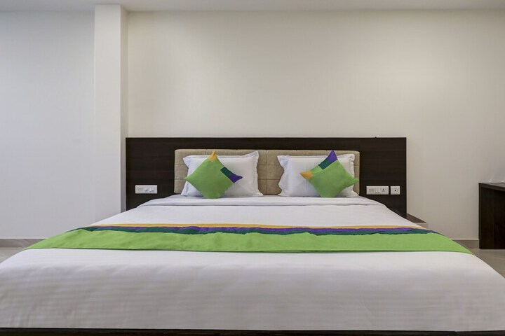 Room 20 of 44