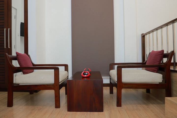Room 6 of 36