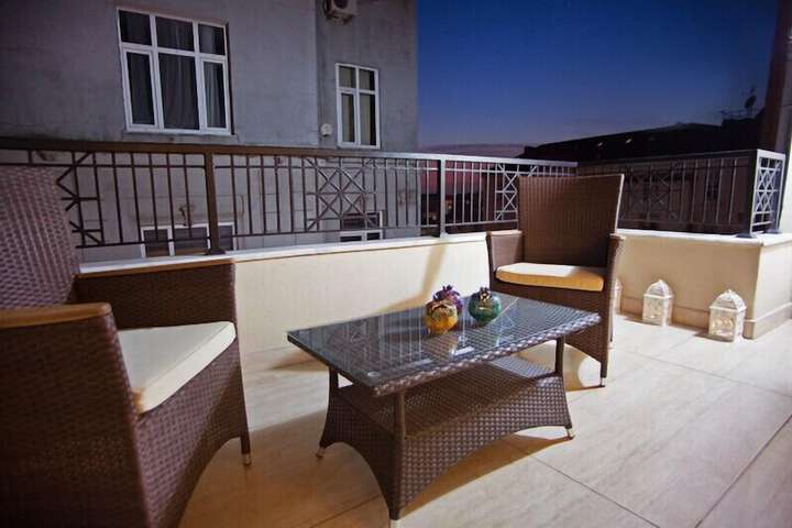 Terrace/Patio 19 of 46