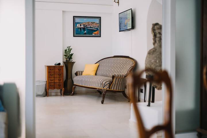Hotel Interior 5 of 166