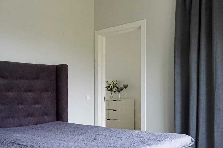 Room 2 of 14