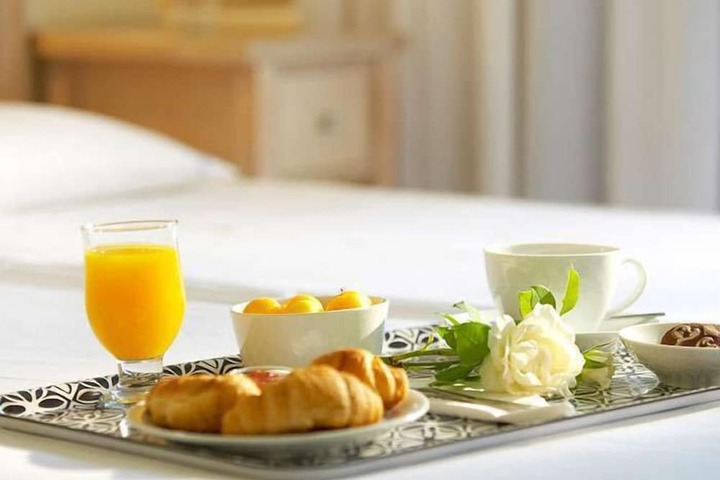 Dining Photos