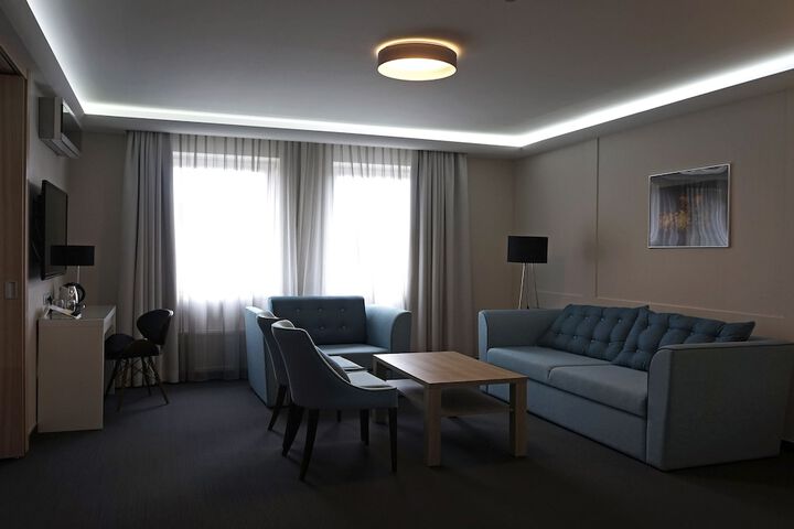 Room 26 of 66