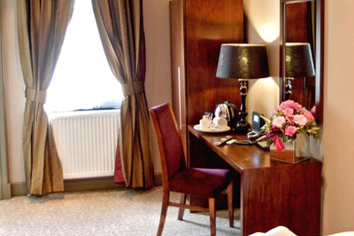 Room amenity