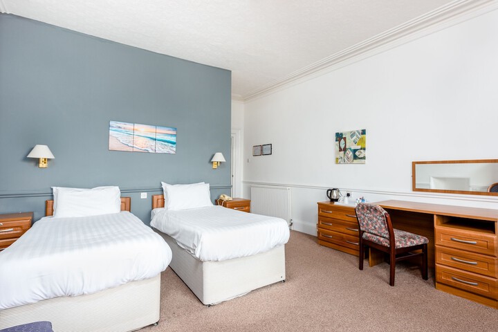 Room 20 of 63