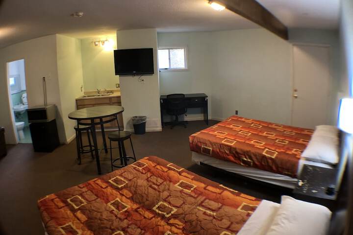 Room 68 of 154