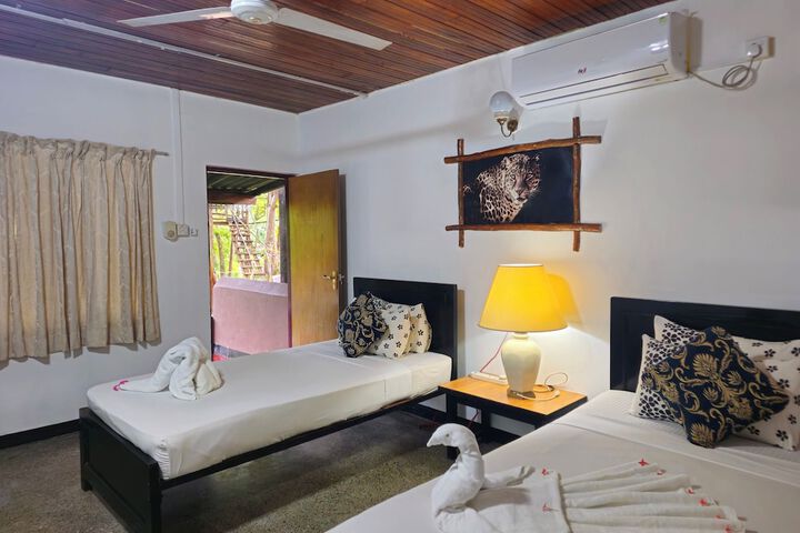 Room 4 of 59