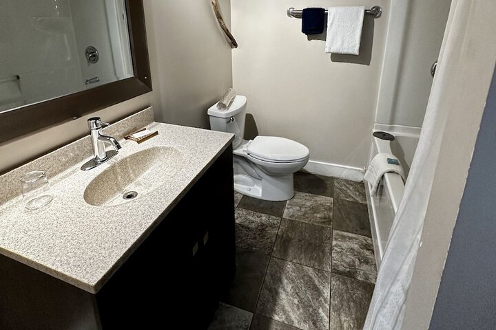 Room 42 of 53