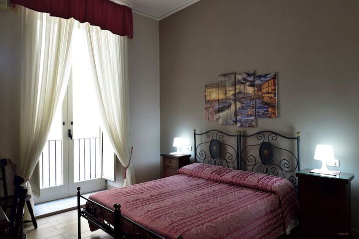 Room 22 of 32