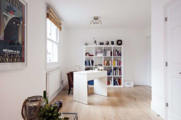 Room 9 of 21