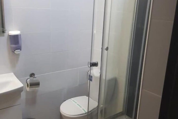 Room 45 of 73