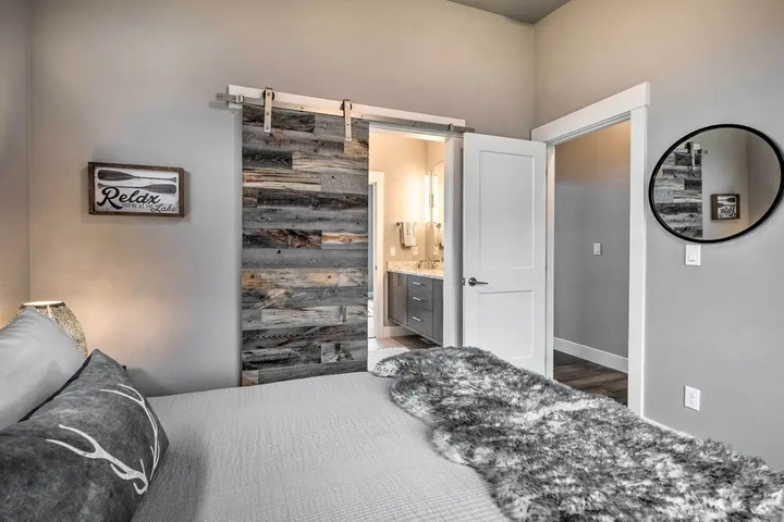 Room 6 of 21