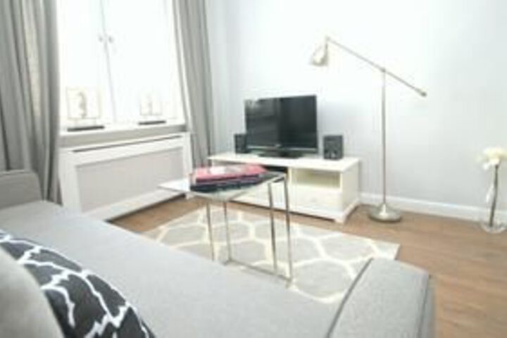 IRS ROYAL APARTAMENTS - IRS KAMIENICE WR