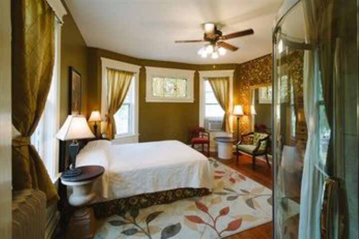 Room 21 of 47
