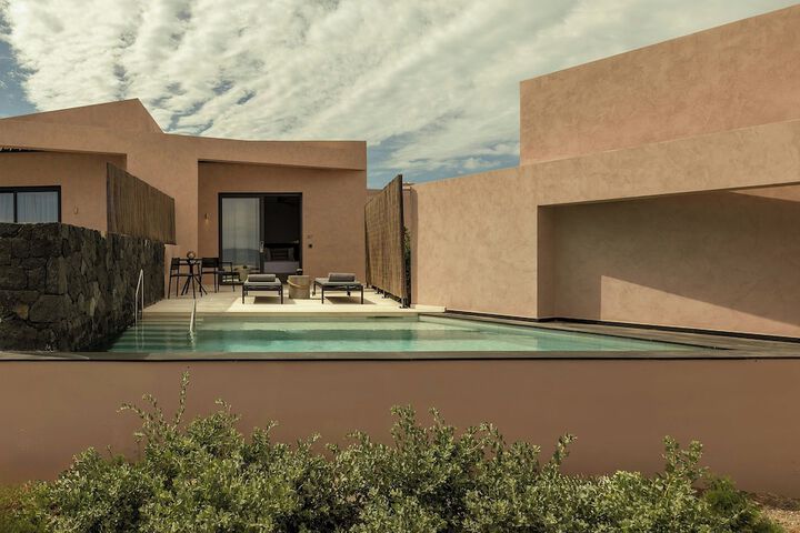 Terrace/Patio 43 of 130