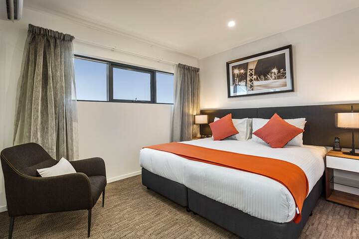 Room 5 of 23
