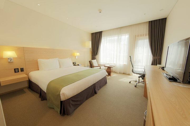Room 22 of 112