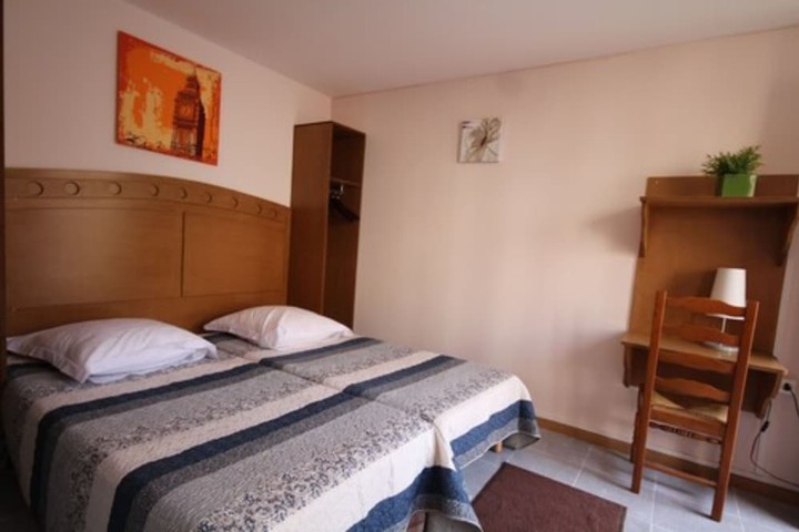 Room 26 of 64