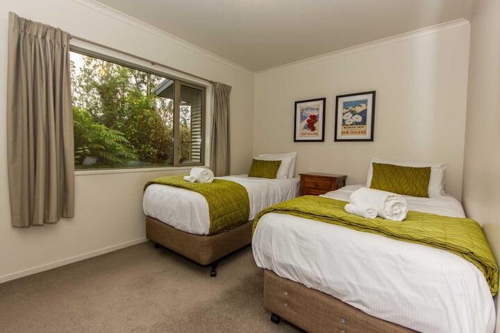 Room 15 of 29