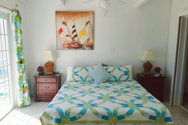 Room 8 of 48