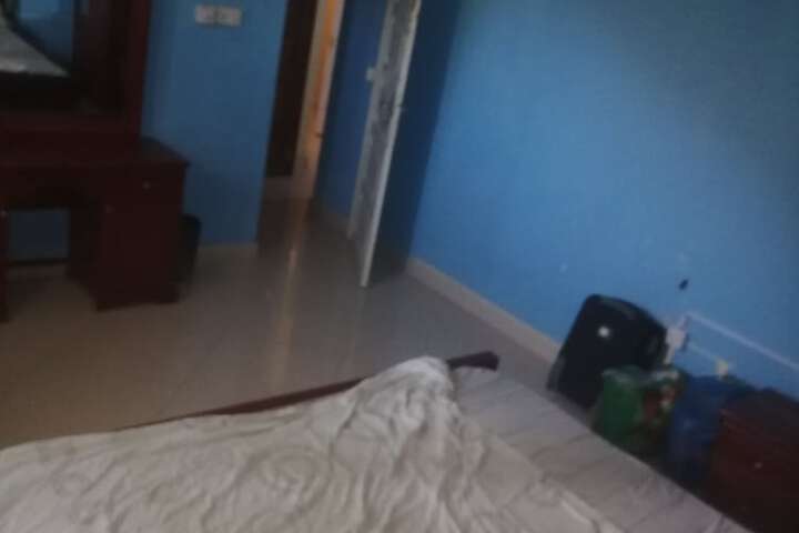 Room 5 of 35