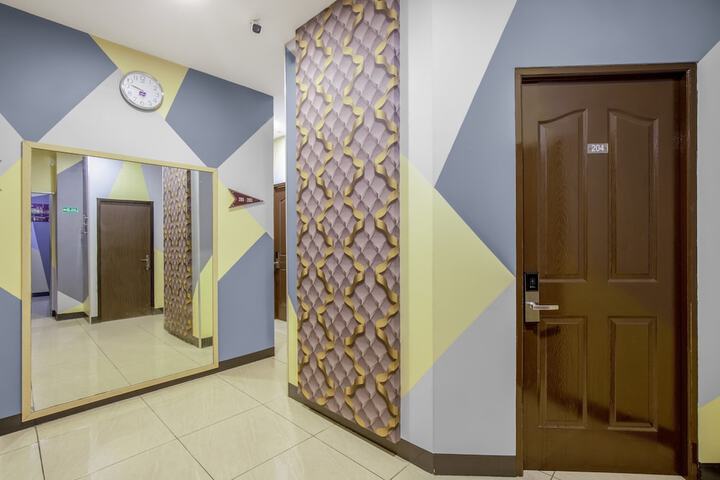 Ballroom/Hall 51 of 60