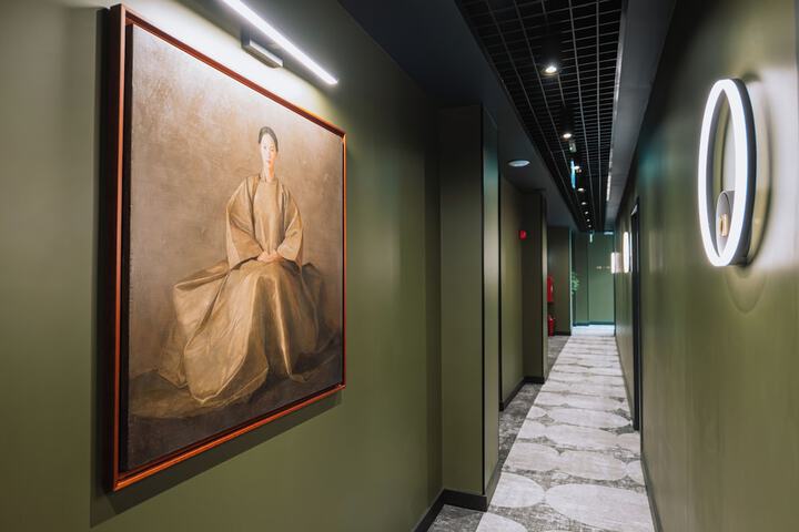Ballroom/Hall 52 of 55