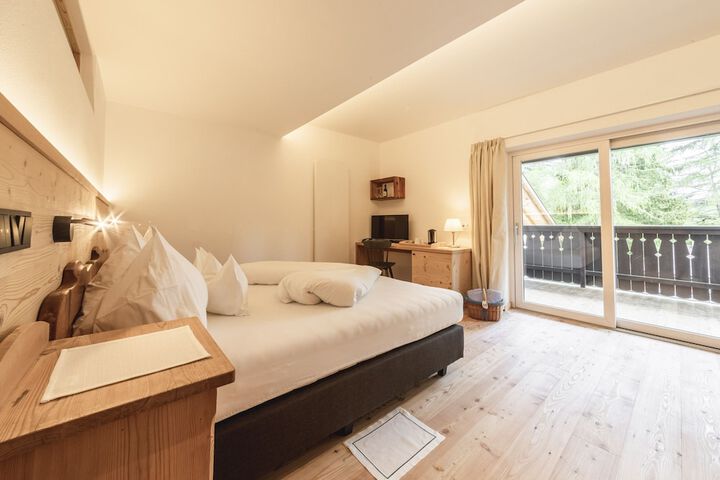 Room 20 of 85
