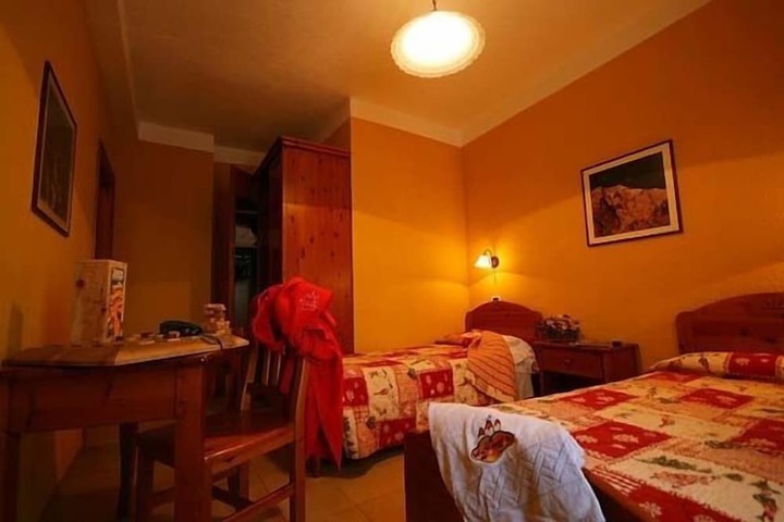 Room 3 of 58