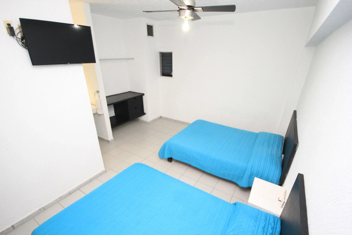 Photo 6