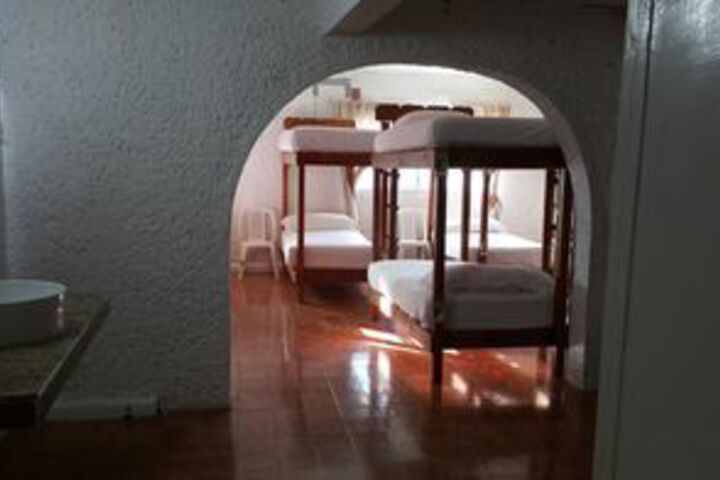 Hostel Simon