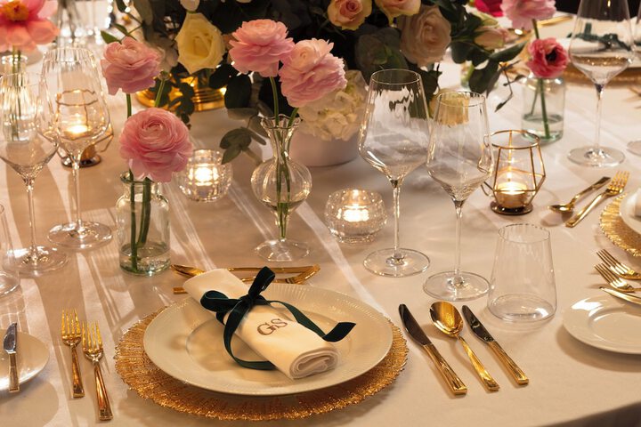 Dining 78 of 93
