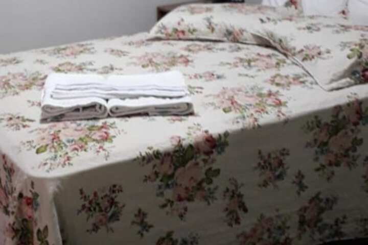 Room 26 of 61