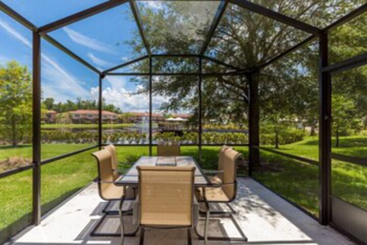 Terrace/Patio 11 of 63