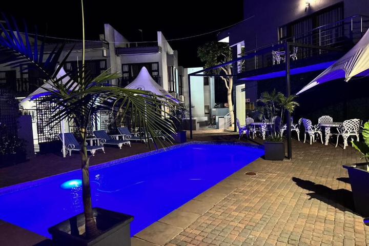 Hotel 17 of 23